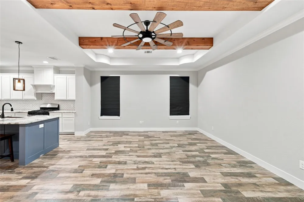 36 Prairie Oaks Drive La Marque, TX 77510