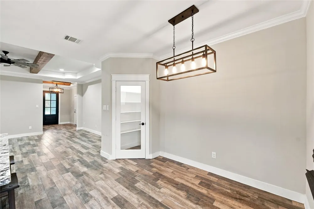 36 Prairie Oaks Drive La Marque, TX 77510