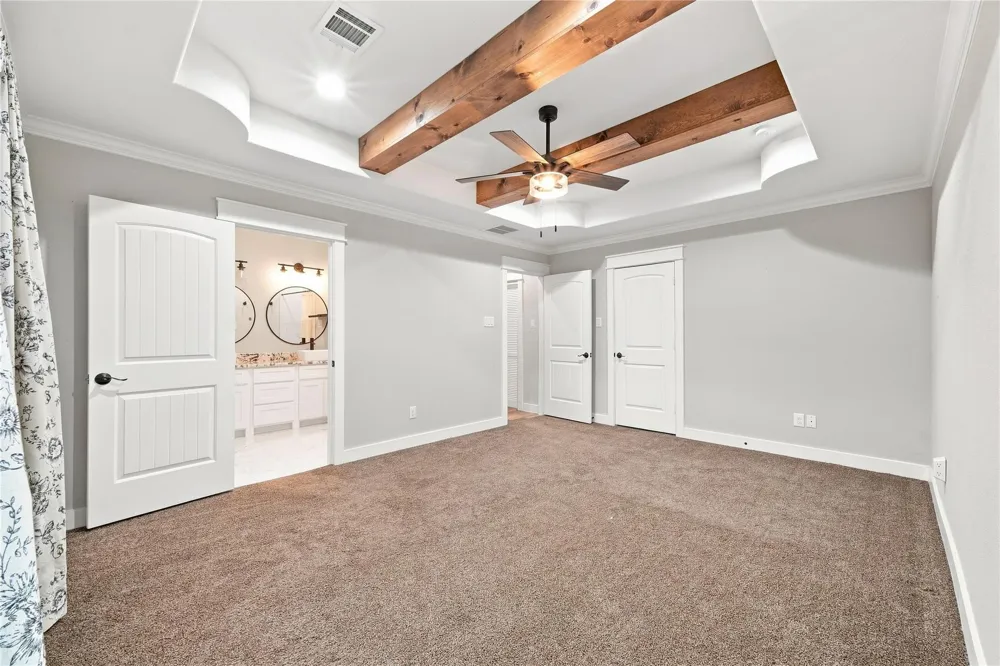 36 Prairie Oaks Drive La Marque, TX 77510