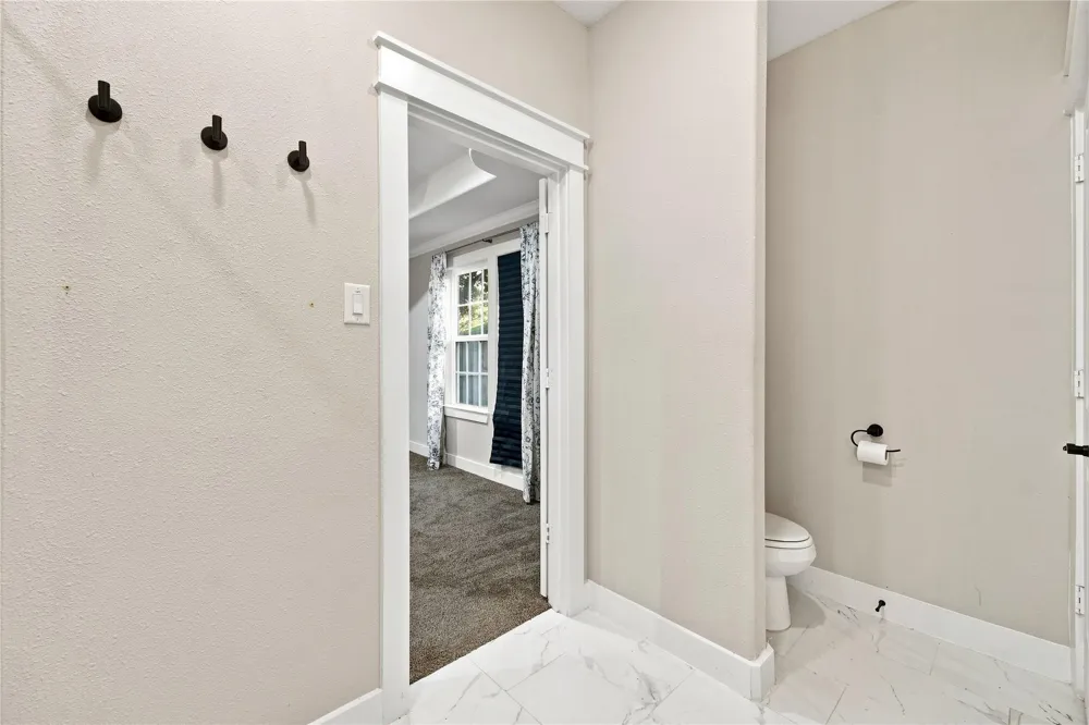 36 Prairie Oaks Drive La Marque, TX 77510