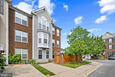 101 LEATHER FERN WAY
