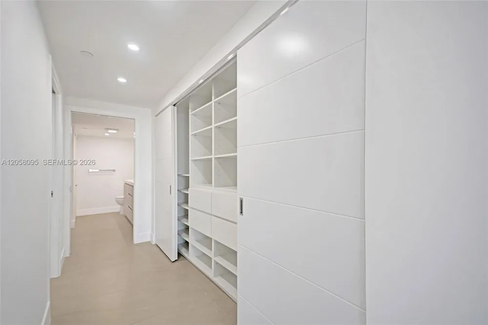 251 Crandon Blvd #1233 Key Biscayne, FL 33149