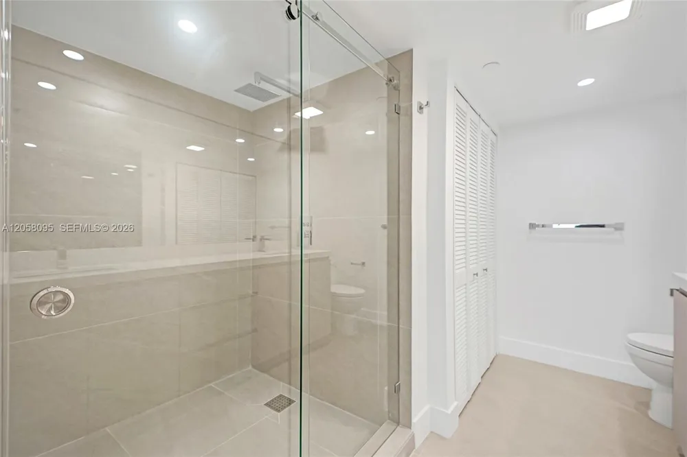 251 Crandon Blvd #1233 Key Biscayne, FL 33149