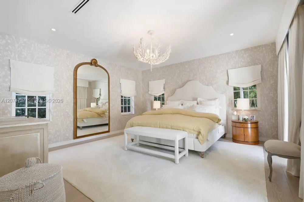 2532 NW Lake Ave Miami Beach, FL 33140