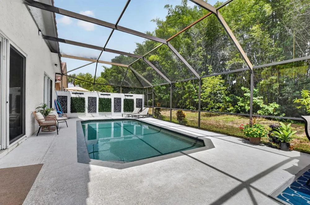 10426 BUENA VENTURA DRIVE Boca Raton, FL 33498