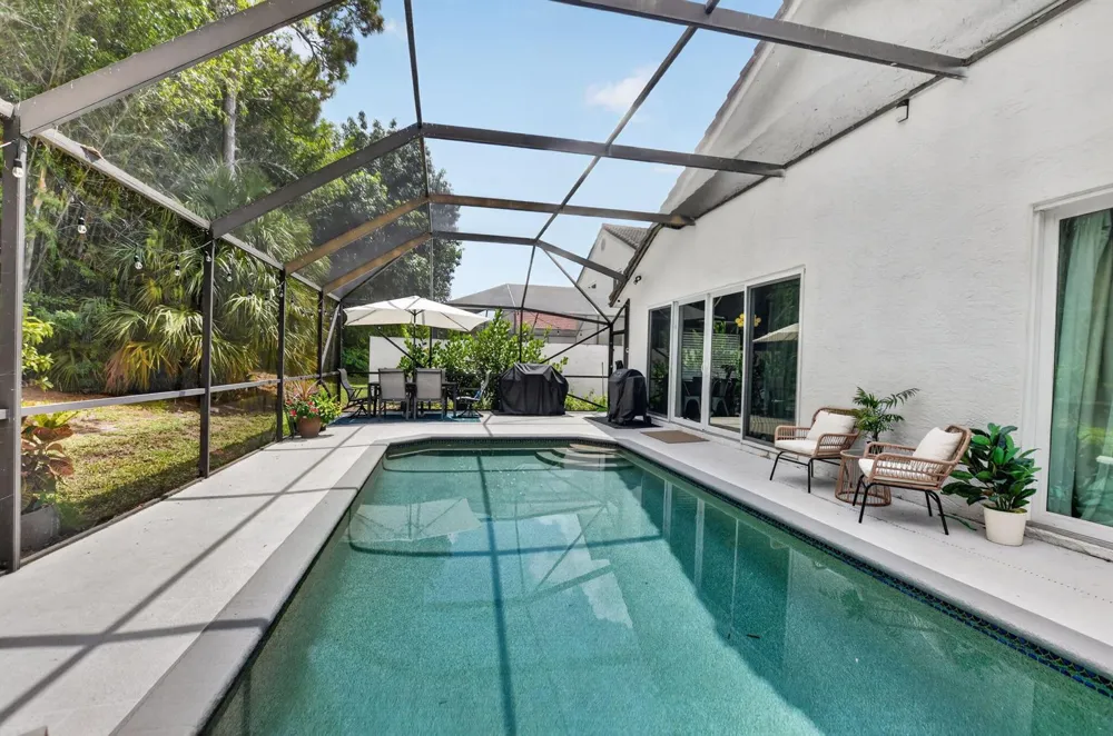 10426 BUENA VENTURA DRIVE Boca Raton, FL 33498