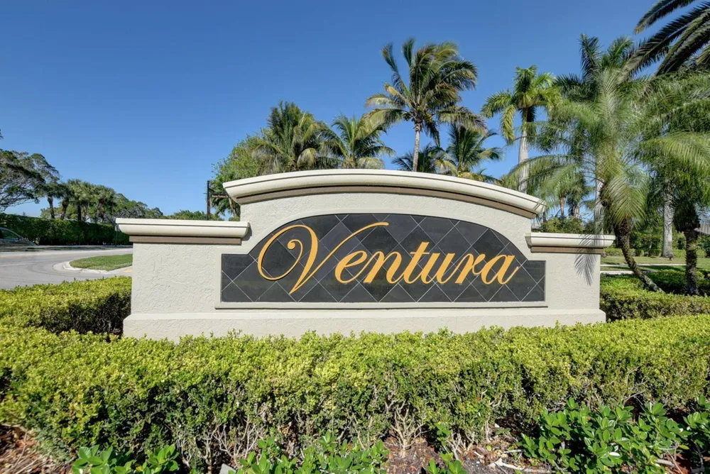 10426 BUENA VENTURA DRIVE Boca Raton, FL 33498
