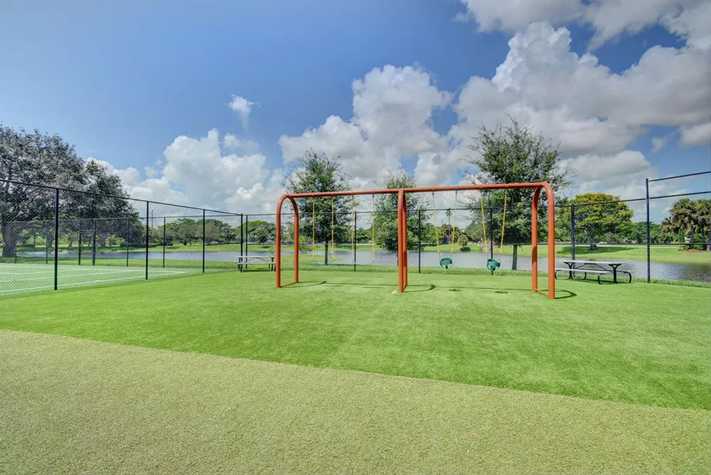 10426 BUENA VENTURA DRIVE Boca Raton, FL 33498