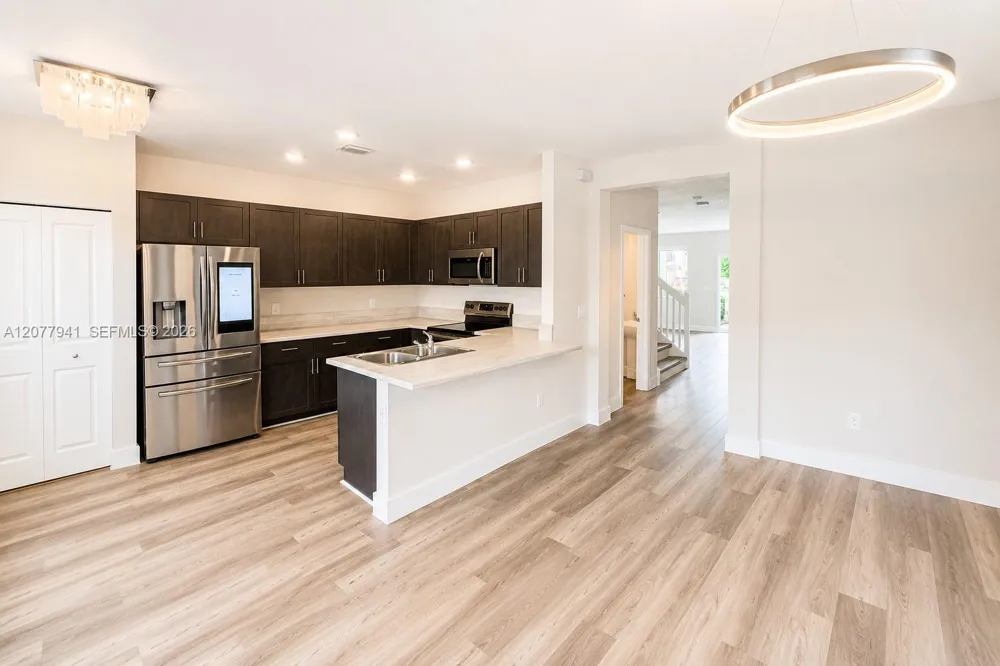 403 NE 208th Ter Miami, FL 33179