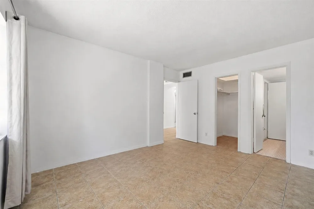 1333 E HALLANDALE BEACH BOULEVARD #335 Hallandale Beach, FL 33009