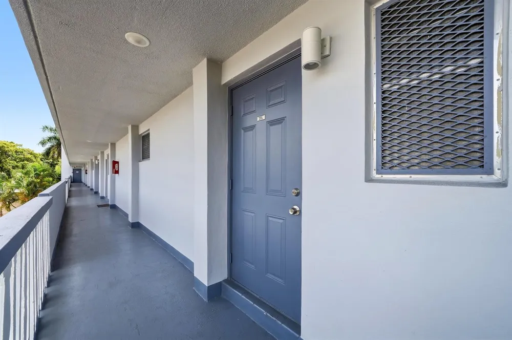 1333 E HALLANDALE BEACH BOULEVARD #335 Hallandale Beach, FL 33009