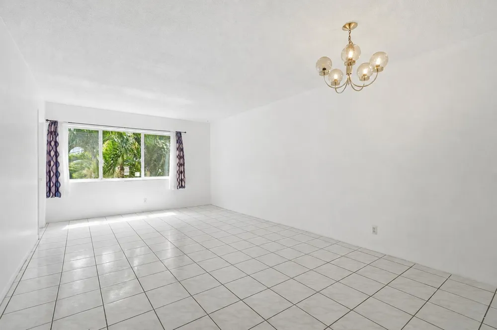 1333 E HALLANDALE BEACH BOULEVARD #335 Hallandale Beach, FL 33009