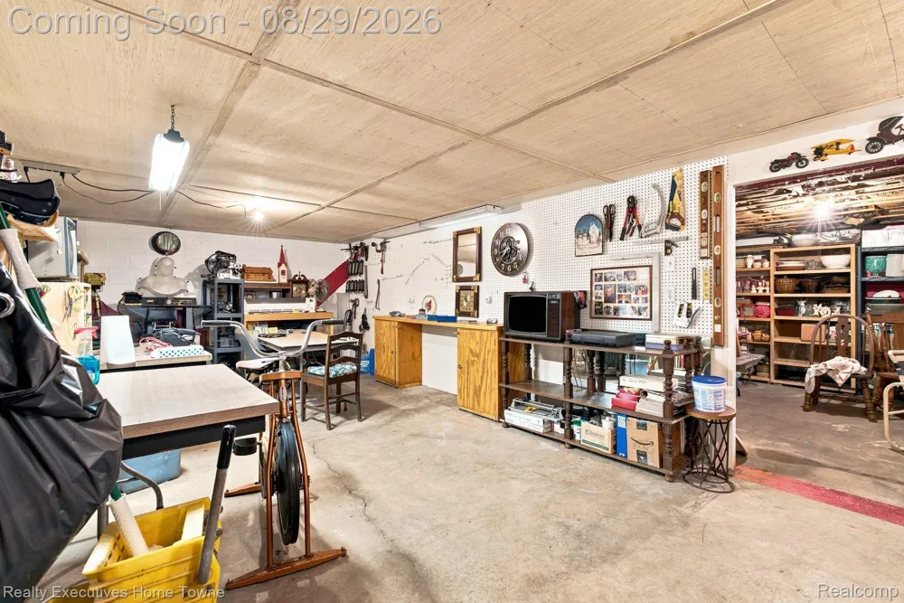 5593 Fairway Lane Lexington Township, MI 48450