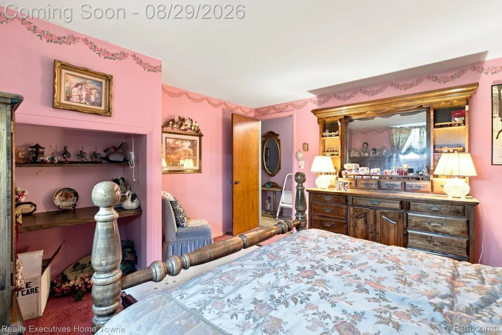 5593 Fairway Lane Lexington Township, MI 48450
