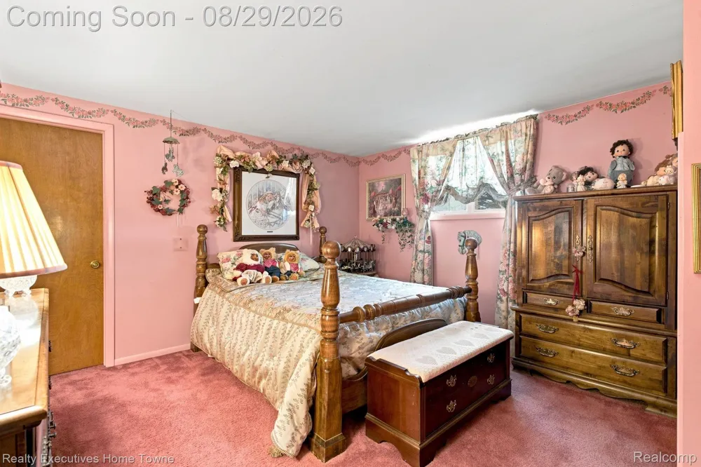 5593 Fairway Lane Lexington Township, MI 48450