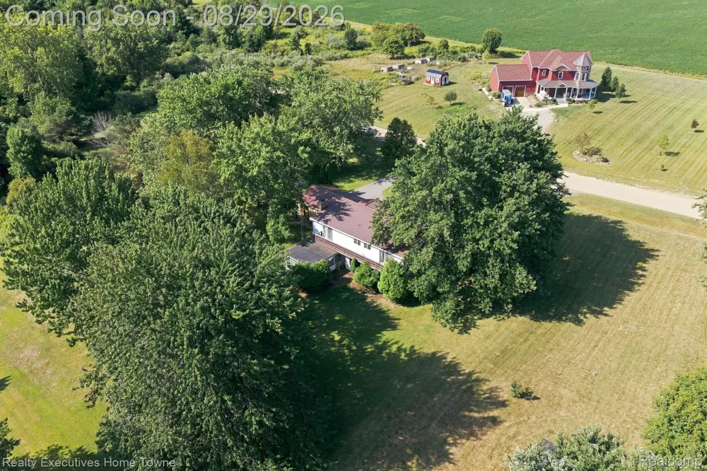 5593 Fairway Lane Lexington Township, MI 48450