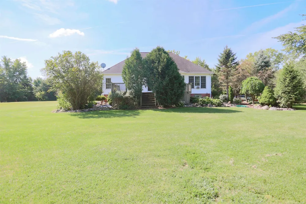 18475 Pratt Road Armada Township, MI 48005
