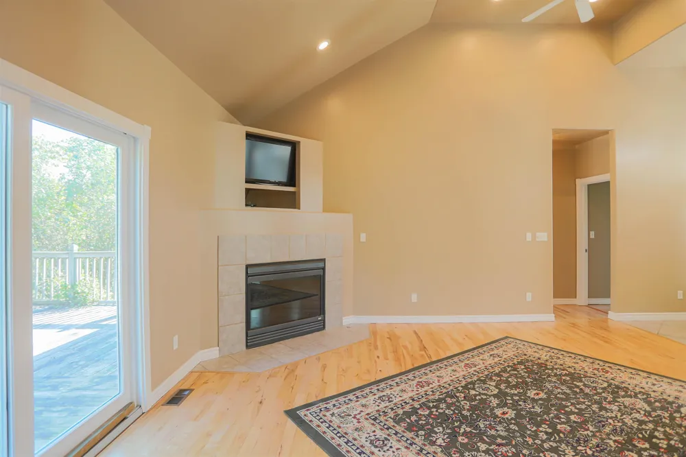 18475 Pratt Road Armada Township, MI 48005