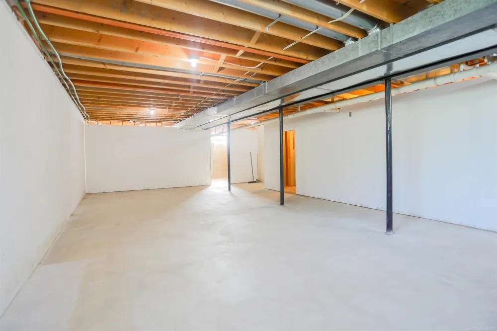18475 Pratt Road Armada Township, MI 48005