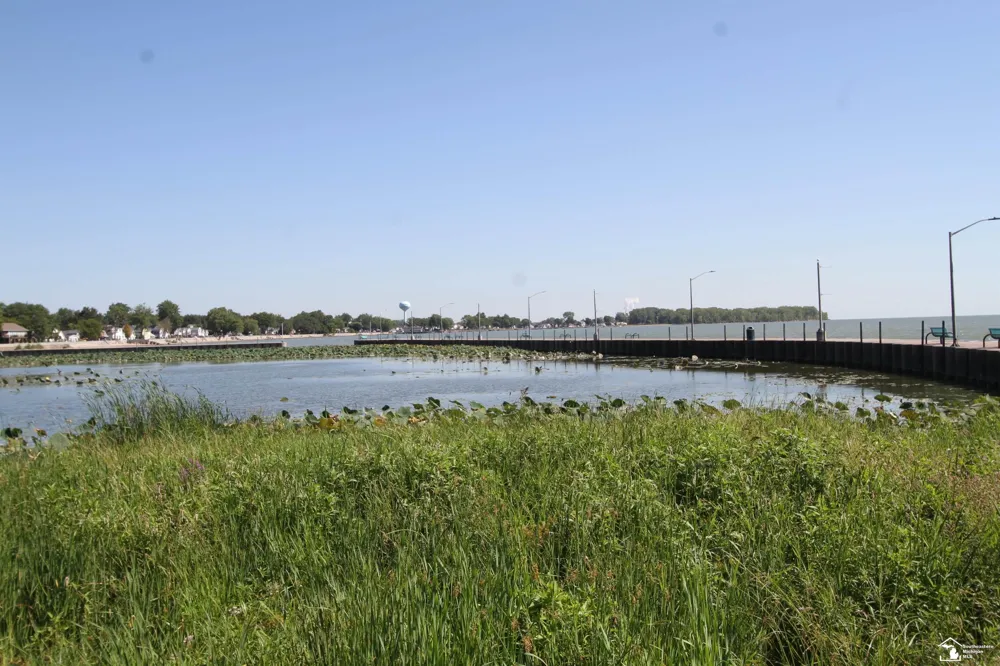 304 Beachwalk Trail Erie Township, MI 48157