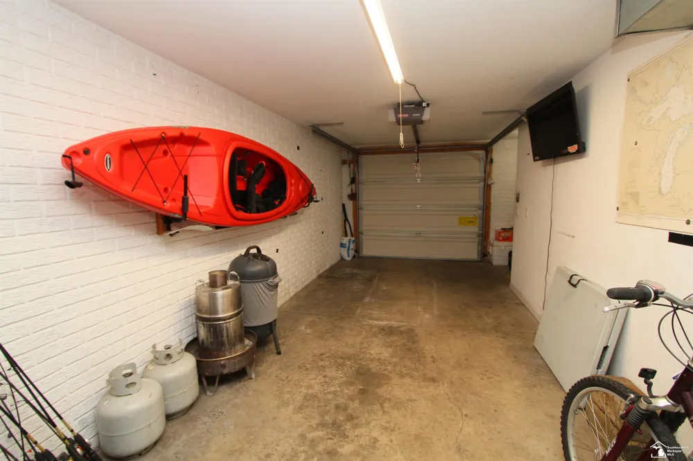 304 Beachwalk Trail Erie Township, MI 48157