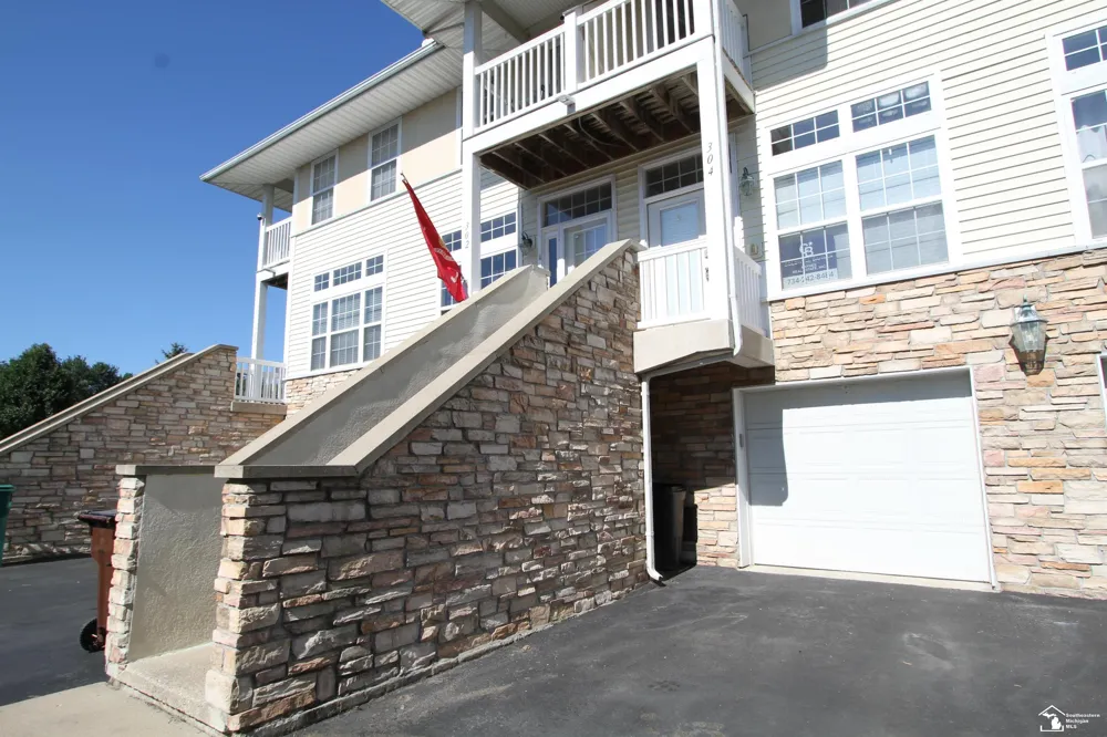 304 Beachwalk Trail Erie Township, MI 48157