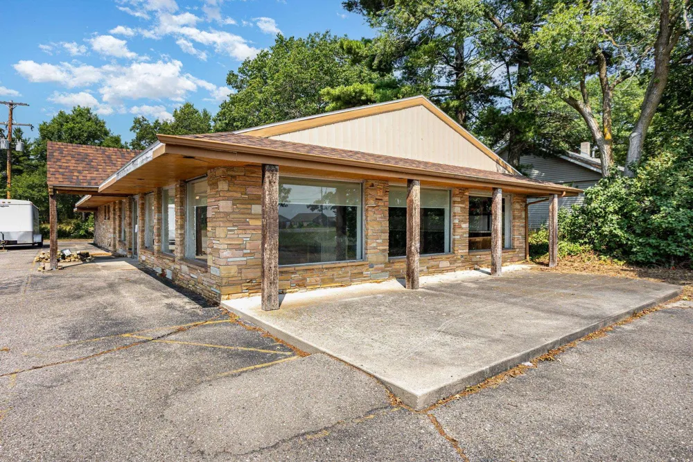 3497 US-23 Au Sable Charter Township, MI 48750