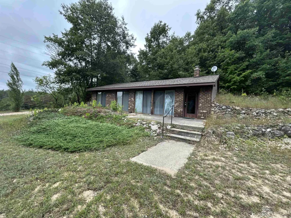 4801 Shinn Drive Chestonia Township, MI 49659