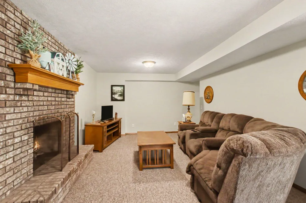 7660 56th Avenue Blendon Township, MI 49426