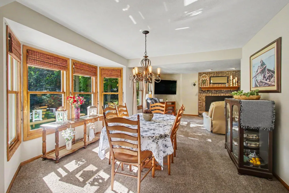 7660 56th Avenue Blendon Township, MI 49426