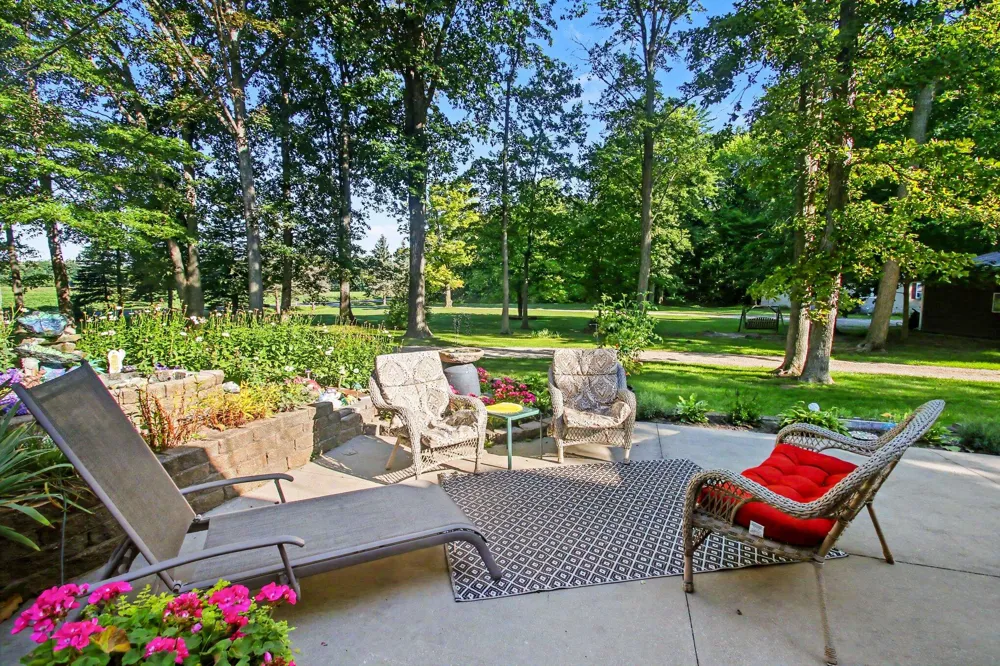7660 56th Avenue Blendon Township, MI 49426