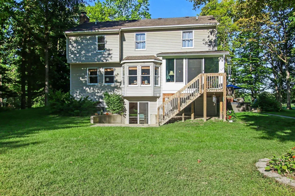 7660 56th Avenue Blendon Township, MI 49426
