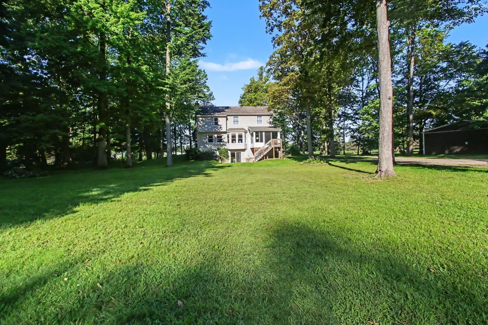 7660 56th Avenue Blendon Township, MI 49426