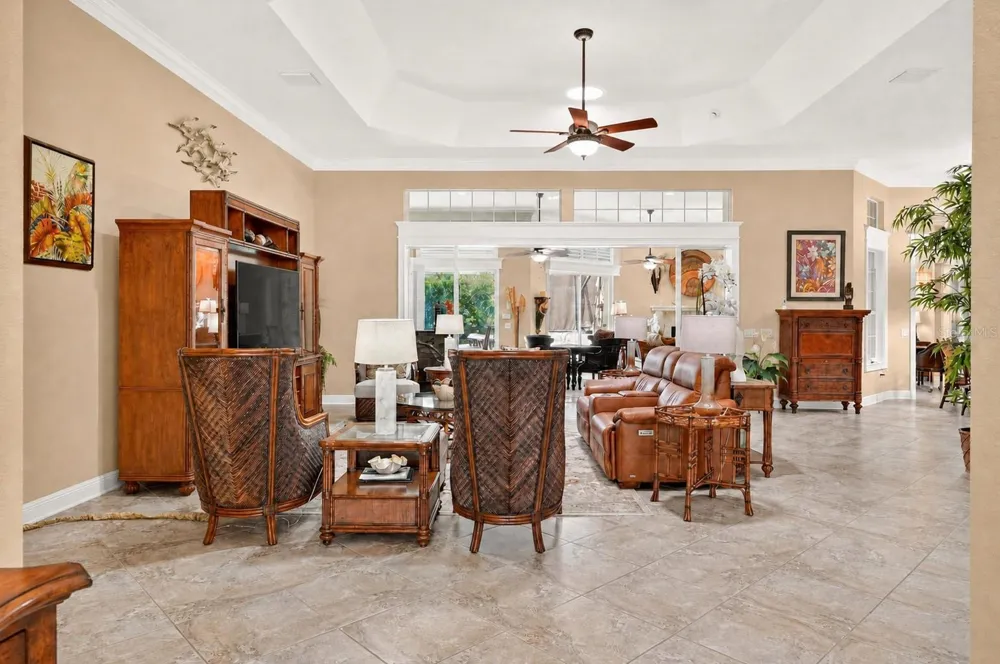 622 LAUREL RUN The Villages, FL 32162
