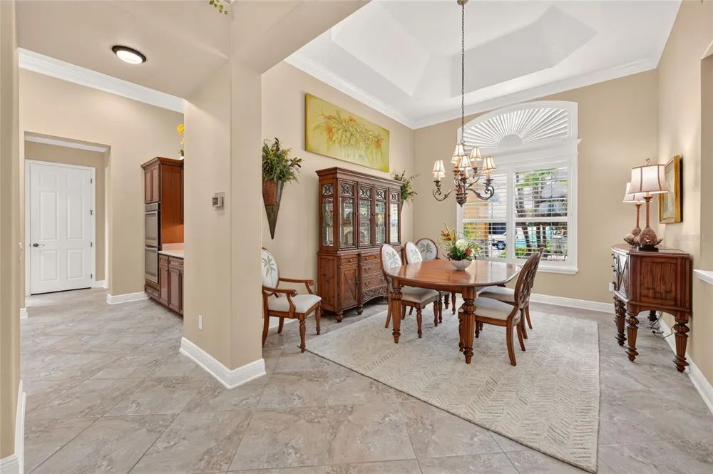 622 LAUREL RUN The Villages, FL 32162