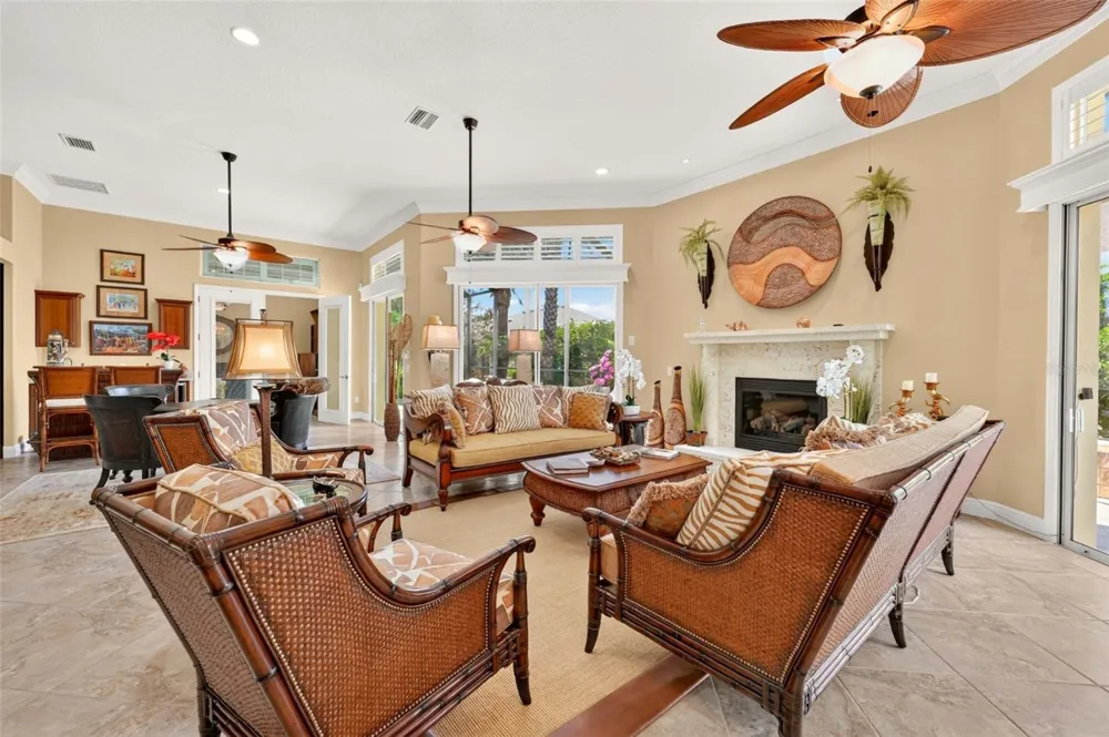 622 LAUREL RUN The Villages, FL 32162