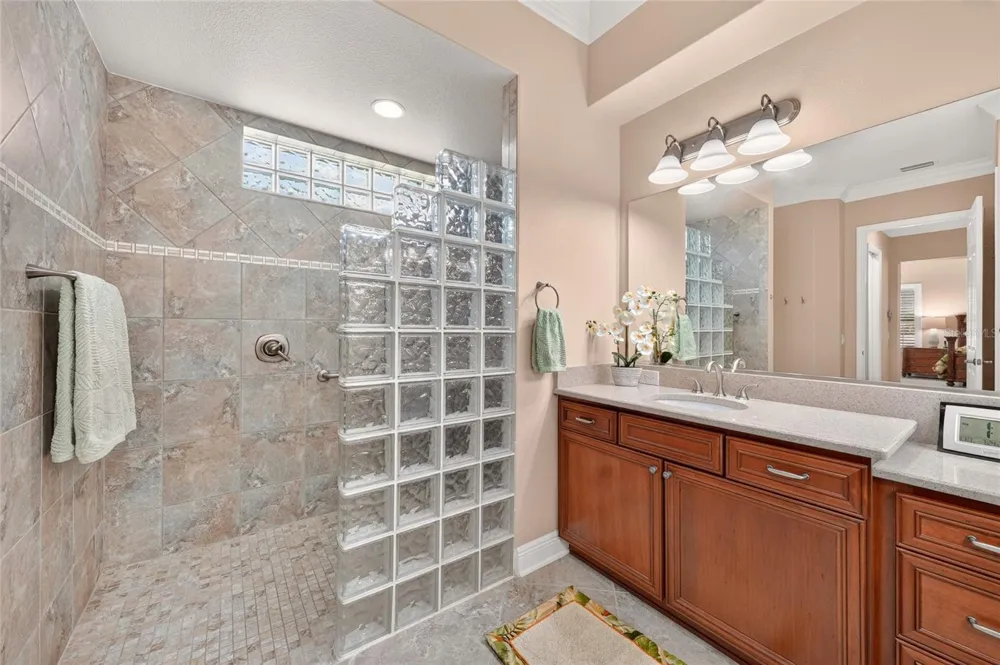 622 LAUREL RUN The Villages, FL 32162