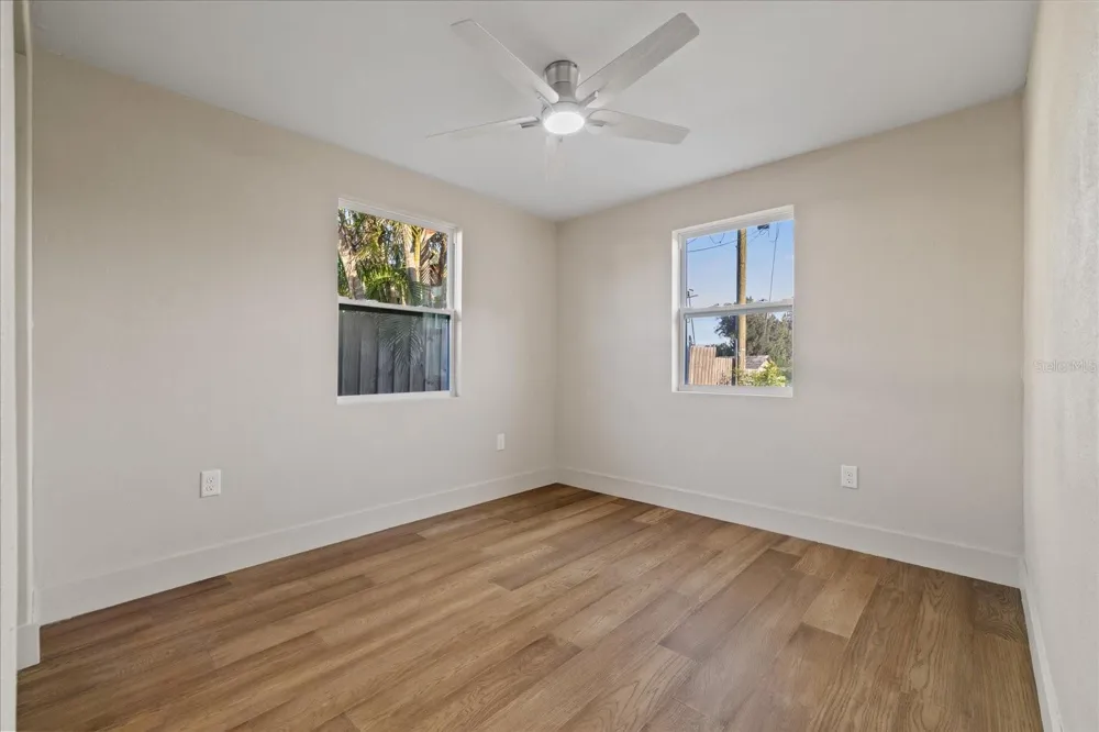 2698 46TH AVENUE St Petersburg, FL 33714