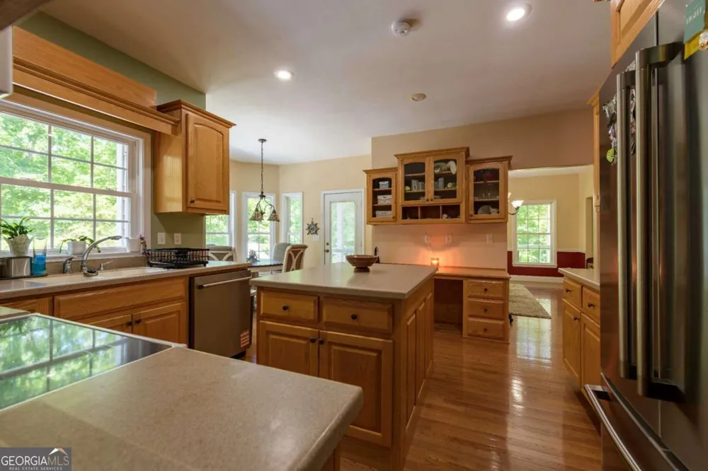 546 Mount Pleasant RD NE Fairmount, GA 30139