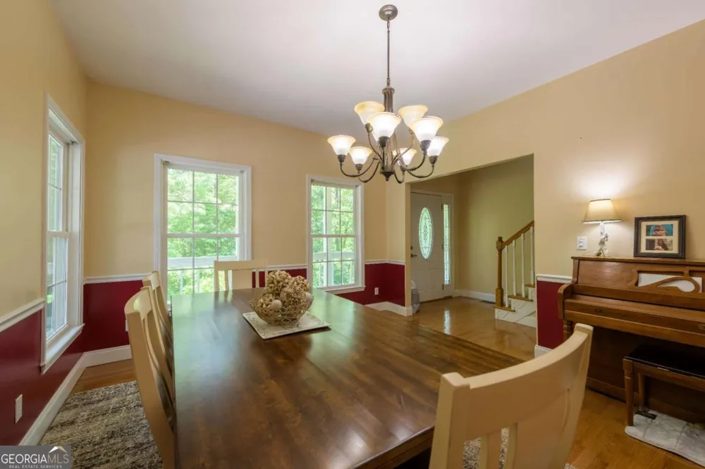 546 Mount Pleasant RD NE Fairmount, GA 30139