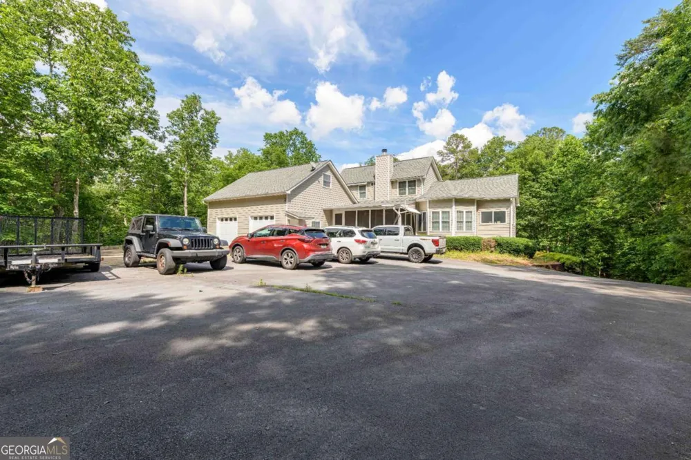 546 Mount Pleasant RD NE Fairmount, GA 30139