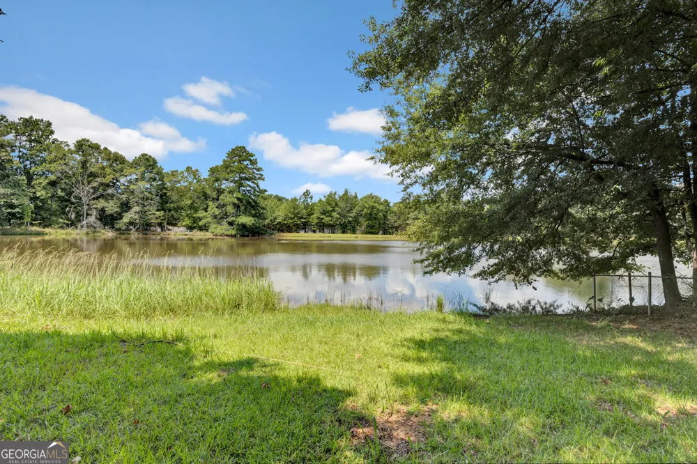 1159 Bell CIR Madison, GA 30650