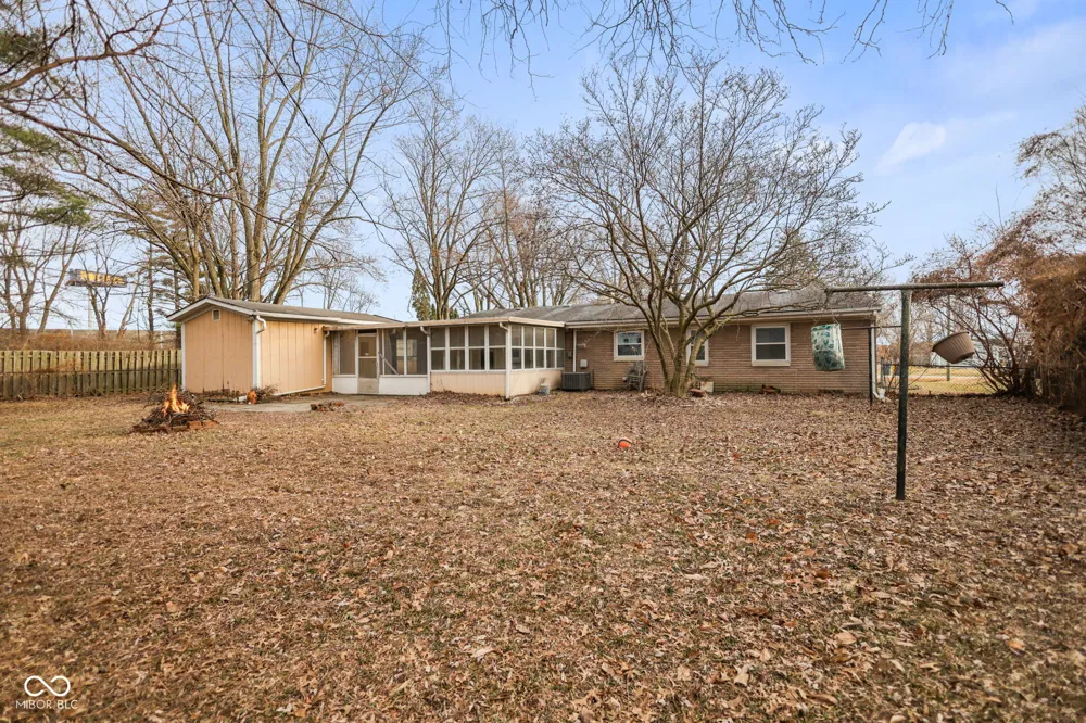 8856 Moll Drive Fishers, IN 46038