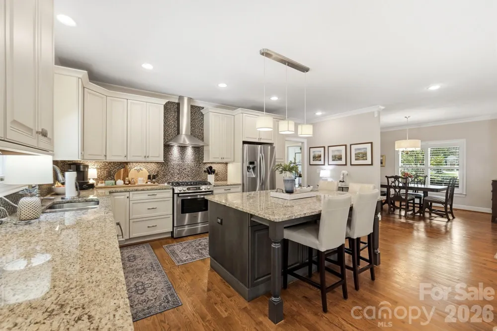 800 Jefferson Drive Charlotte, NC 28270
