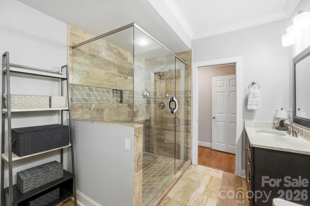 800 Jefferson Drive Charlotte, NC 28270