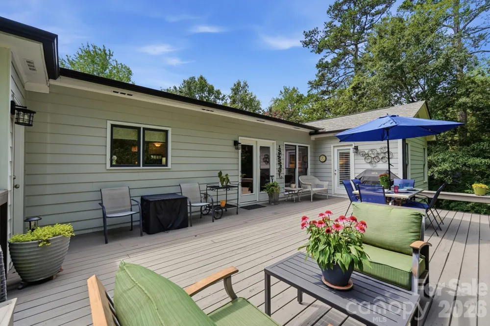 800 Jefferson Drive Charlotte, NC 28270