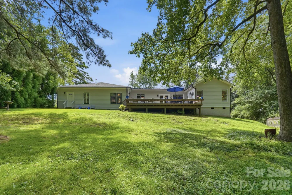 800 Jefferson Drive Charlotte, NC 28270