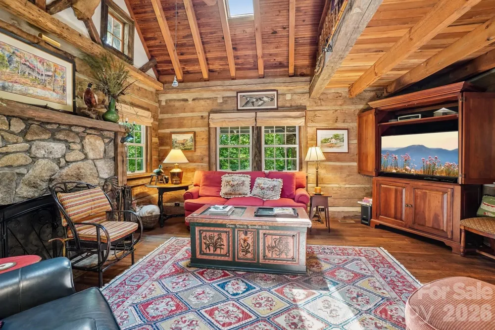 311 Wonderly Lane Mars Hill, NC 28754