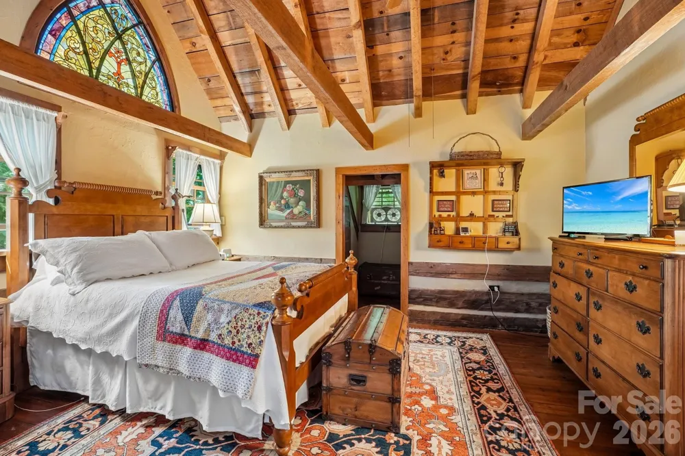 311 Wonderly Lane Mars Hill, NC 28754