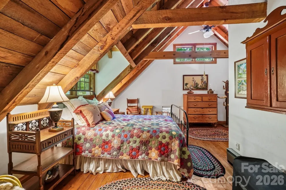 311 Wonderly Lane Mars Hill, NC 28754
